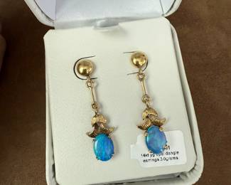 14k opal earrings 