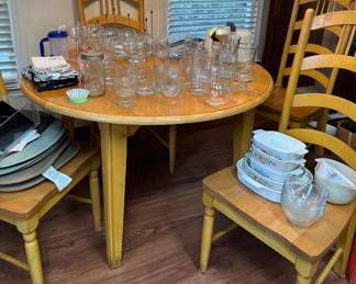Glasses, corning ware, placemats, cushions