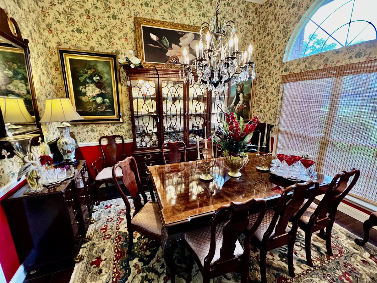 Henredon Dining Table, 2 leaves, pads, 10 chairs. Henredon ‘Rittenhouse’ Lighted China Cabinet. Framed magnolia art print. Antique Haviland Limoges China. Noritake Nanette Bone China Set. Vintage glassware. Waterford Lismore Crystal and Mikasa Coventry Crystal. 8x10 Rug. Oil on canvas art.
