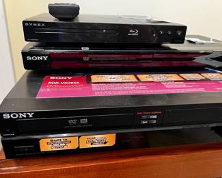 DVD and Blu-ray players
