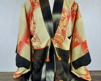Lot 859: Vintage Reversible Silk Kimono - Gorgeous Details!