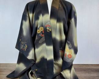 Lot 859: Vintage Reversible Silk Kimono - Gorgeous Details!