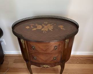French-style end table with inlays