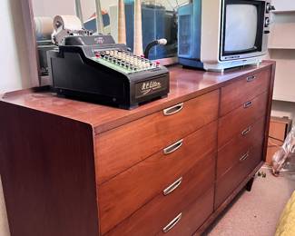 Vintage Broyhill Bedroom Set with Dresser & Chest in Good Shape!