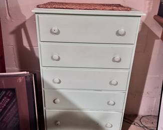 Vintage small chest of drawers