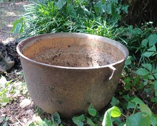 cast iron pots