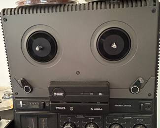 Philips N4504 reel-to-reel tape recorder