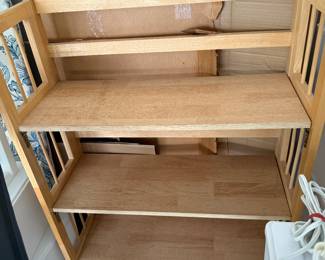 Wood shelf