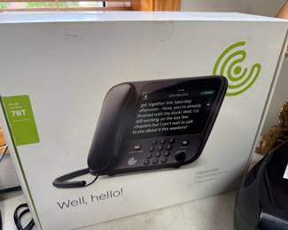 Caption Cell phone captioning telephone model 78T for hearing impaired