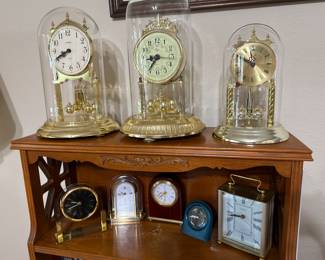 Clocks, clocks and more clocks!
