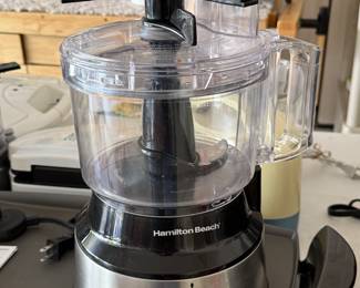 Hamilton Beach Food Processor & Vegetable Chopper