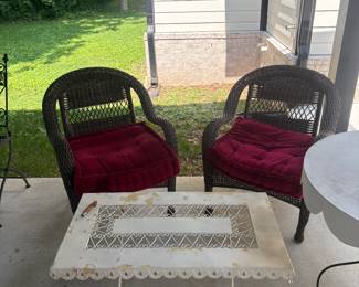 Outdoor coffee table