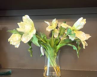 Floral decoration
