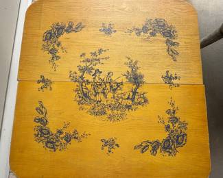 Antique folding table