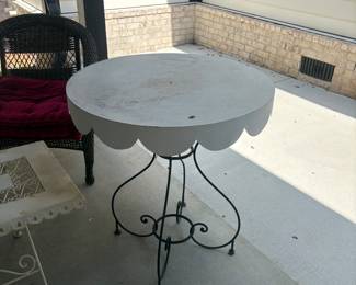 Outdoor table