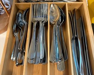 Towle flatware set