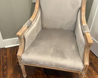 Accent chair