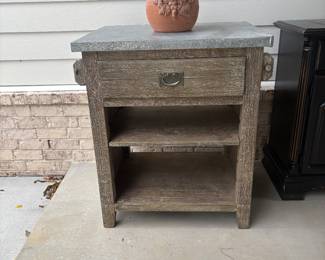 Potting bench