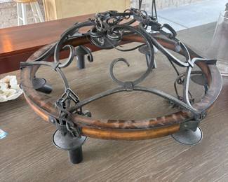 Light fixture