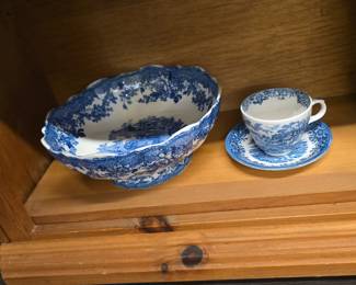 Colonial Village - Salem China Co - Olde Staffordshire - Finest English Ironstone - Hand Engraved underglaze permanent colour - Salem England