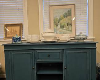 contemporary entertainment/TV cabinet