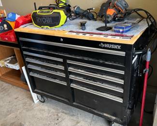 HUSKY tool chest