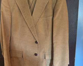 Vintage corduroy three piece suit
44 regular