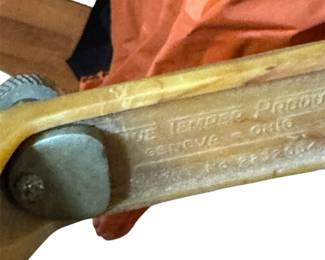 True Temper Product Geneva, Ohio
Rod