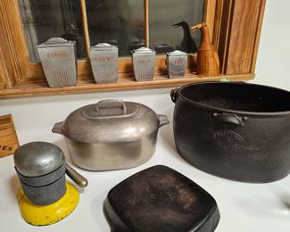 Magnalite 8 qt roaster, Wagner and Clark cast iron, vintage canisters and juicer