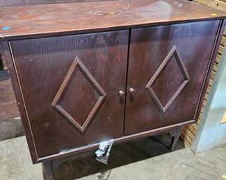 VINTAGE CABINET