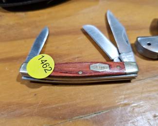 KNIFE