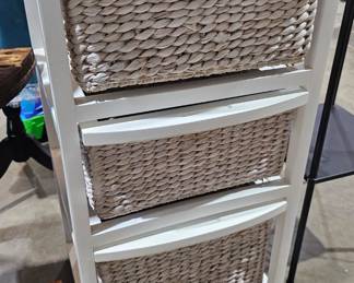 WICKER / WOOD STORAGE SHELF