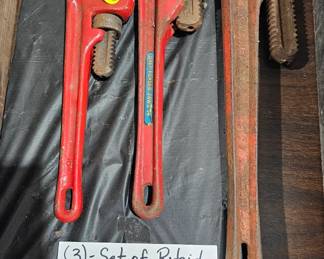 PIPE WRENCHES