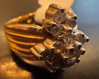 14K Plum Gold & Diamond Cluster Ring