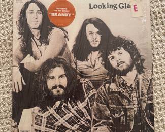 Looking Glass – Looking Glass / KE 31320