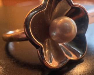 14K Gold Clover with Pearl Ring