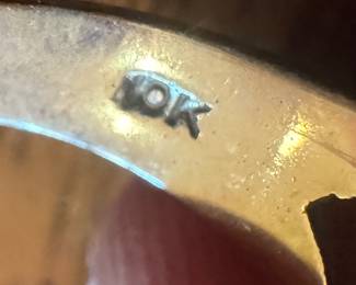 10K Gold & Amethyst Ring