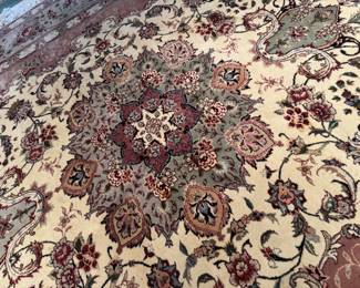 Hand-knotted Persian Tabriz Wool Rug (108"L x 72"W)