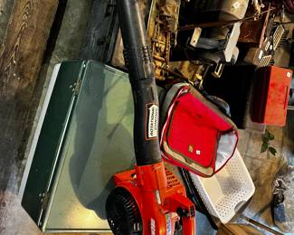 #77 echo gas blower $125.00