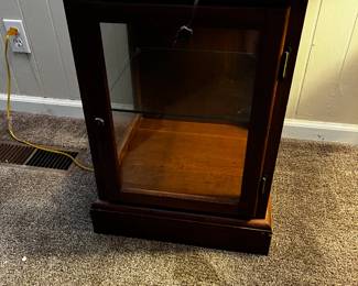 #50 glass door display cabinet with shelf 19x18x27 $40.00