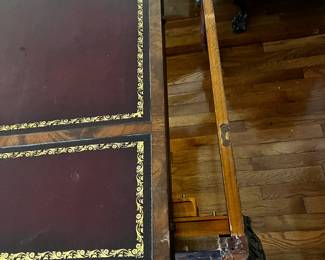 #9 game/ dining table with claw feet leather top pull out legs to make it dining table need leaves 20-60x40x30 $200.00