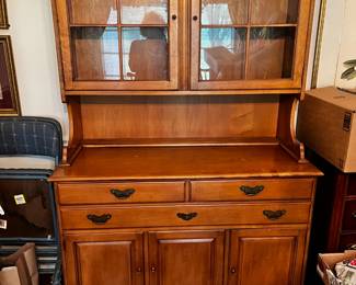#63 drexel China cabinet 3 drawers 3 wood doors 2 glass doors 46x19x72 $100.00
