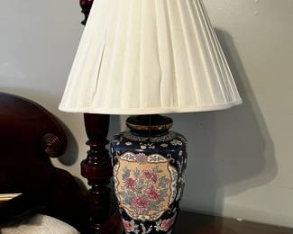 #21 30 inch ginger jar blue $25.00