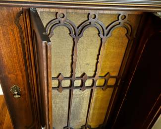 #12 silver tone Victora as does not work finish is great 31x23x48 $75.00
