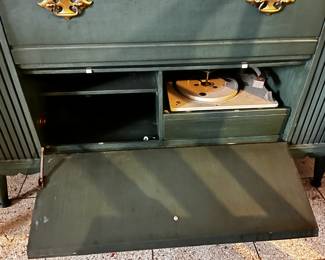 #66 vintage stereo painted green with turntable 48x15x30 $65.00