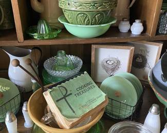 Jadeite, uranium glass & salt & pepper shakers