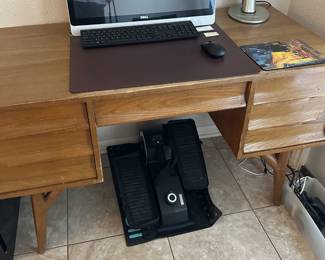 MCM desk