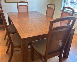 Drexel Woodbriar: Dining Table & 6 Chairs, 2 Leaves