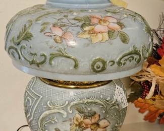 "Gone With the Wind' Hurricane lamp