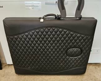 Portable massage table